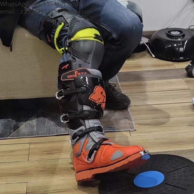 Off-Road Motorcycle Exoskeleto - Riding Gear 评论和价格